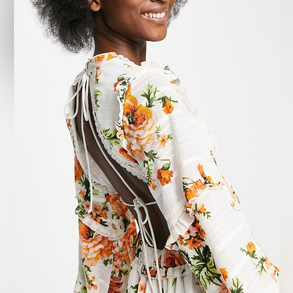 ASOS DESIGN lace insert tiered mini dress with trim in floral print - Picture 3 of 6